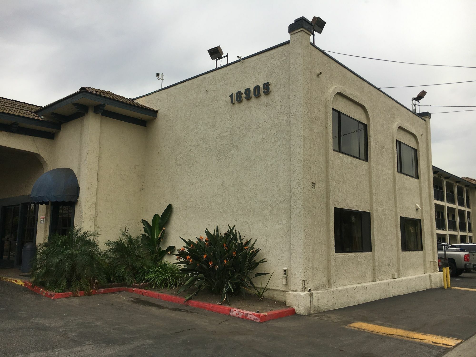 Travelodge By Wyndham Artesia Exterior photo